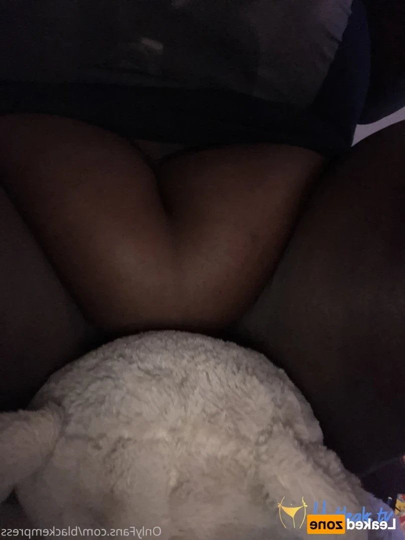 Black Empress [ blackempress ] Onlyfans leaked photo 14755340 on Hotleaks.tv