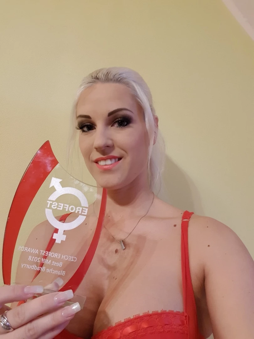 Blanche Bradburry [ blanchebradburr ] Onlyfans leaked photo 10178809 on Hotleaks.tv