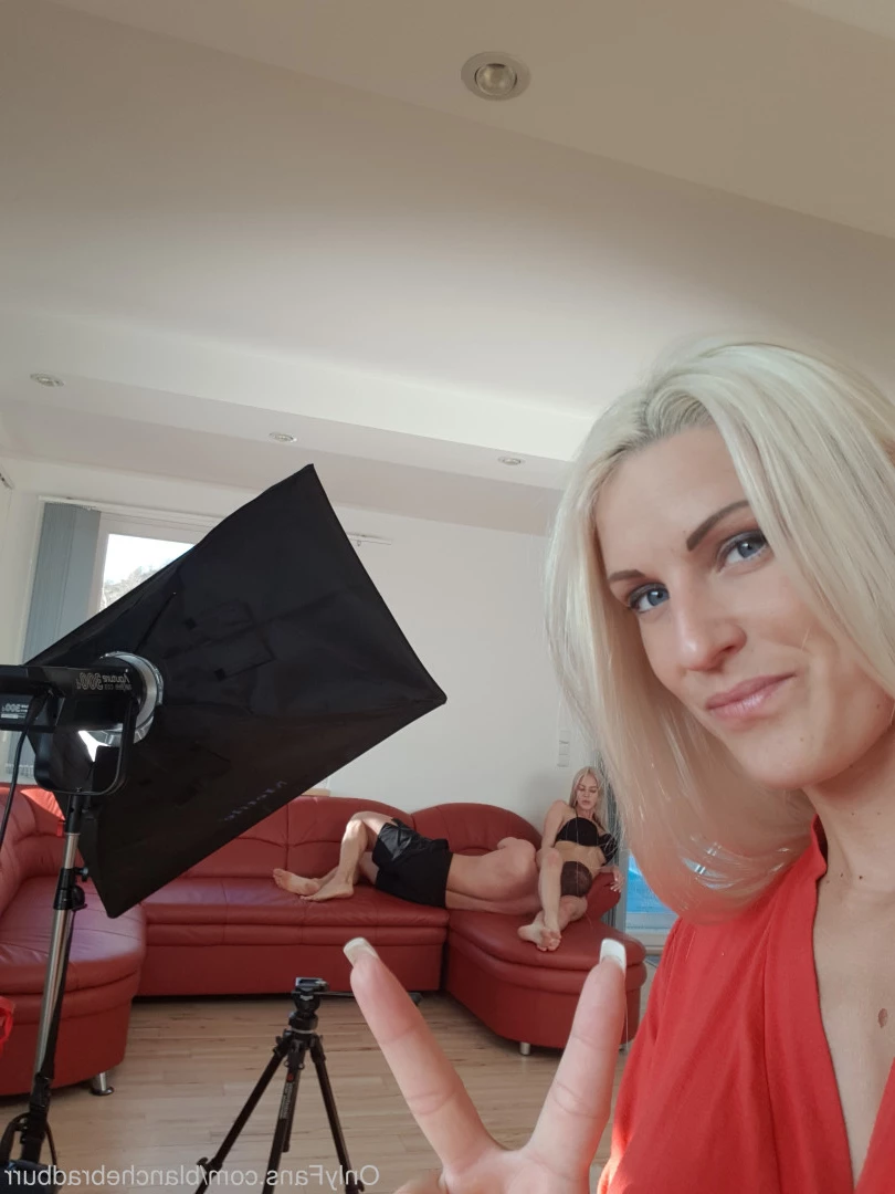 Blanche Bradburry [ blanchebradburr ] Onlyfans leaked photo 10180068 on Hotleaks.tv
