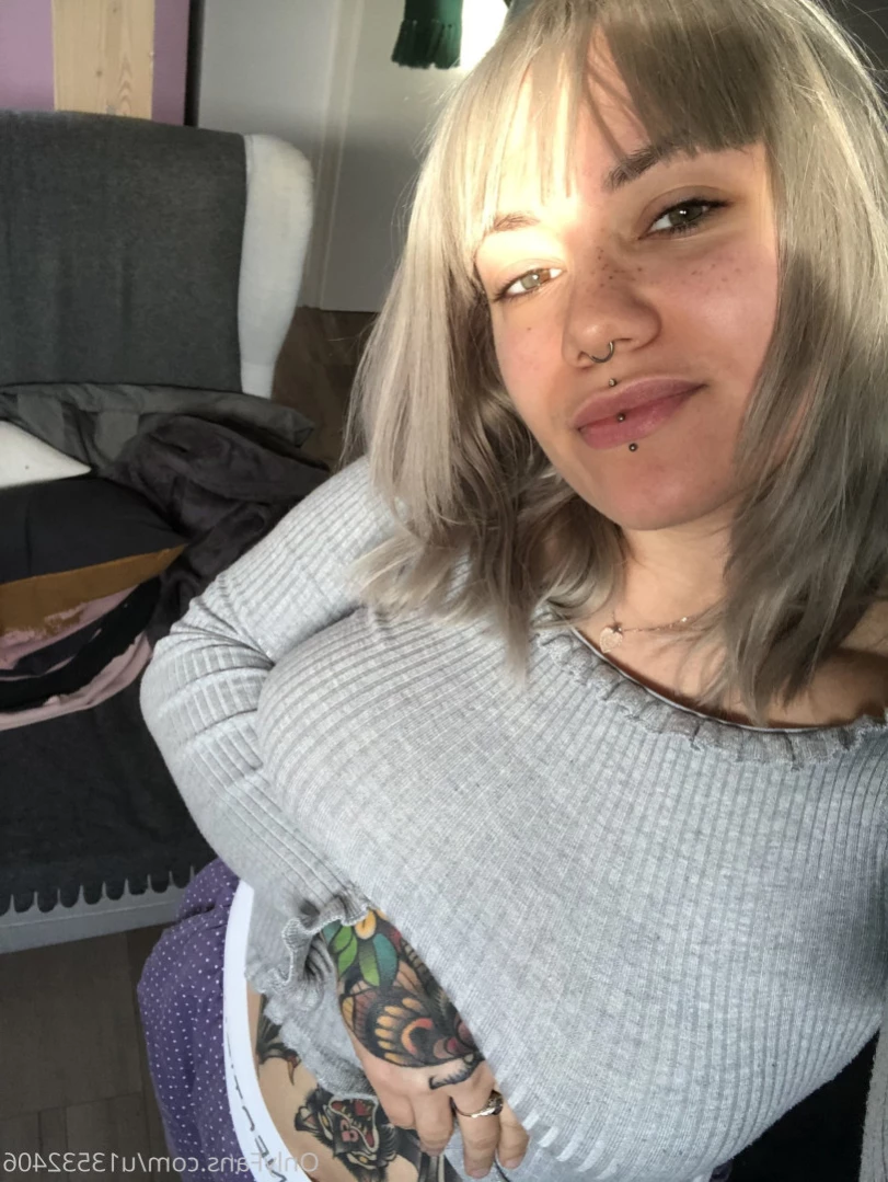 Bluenicorn [ blaueseinhorn ] Onlyfans leaked photo 14368551 on Hotleaks.tv