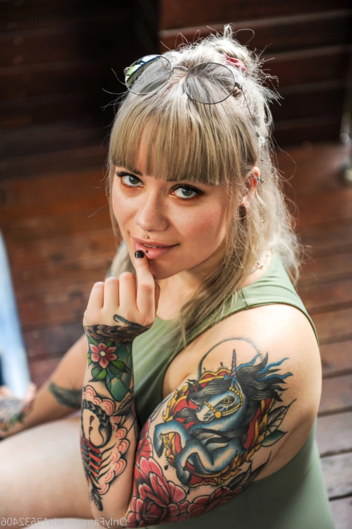 Bluenicorn [ blaueseinhorn ] Onlyfans leaked photo 14511052 on Hotleaks.tv