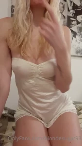 Blonde Sugar [ blondesugar93 ] Onlyfans leaked video 8408392 on Hotleaks.tv