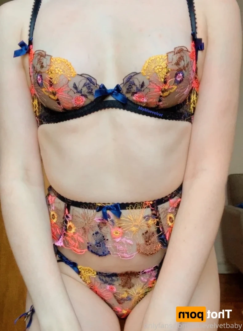 blue [ bluevelvetbaby ] Onlyfans leaked photo 10953068 on Hotleaks.tv