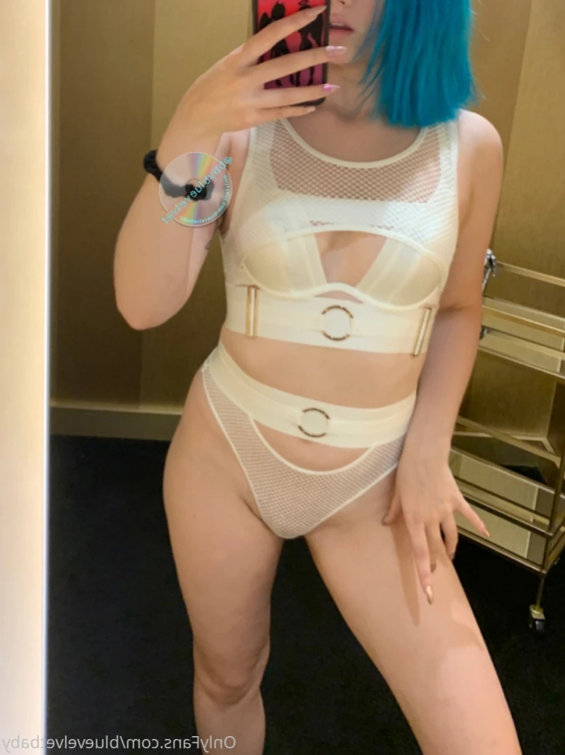 blue [ bluevelvetbaby ] Onlyfans leaked photo 10999713 on Hotleaks.tv