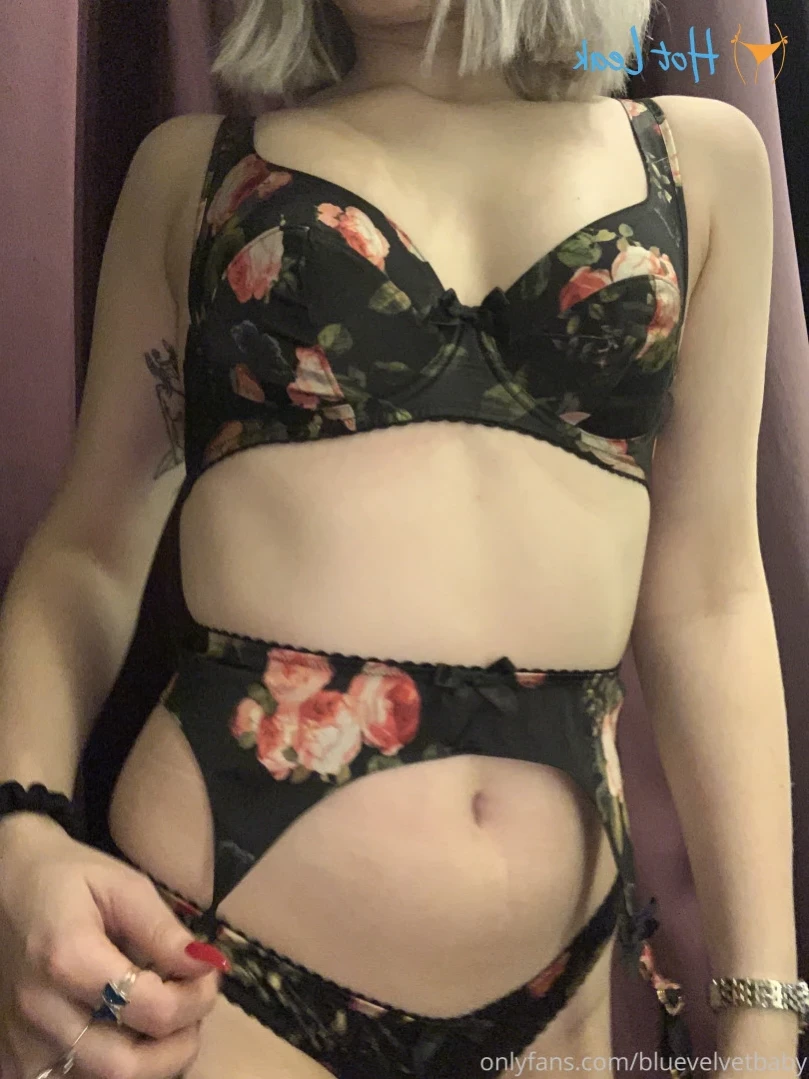 blue [ bluevelvetbaby ] Onlyfans leaked photo 11821589 on Hotleaks.tv
