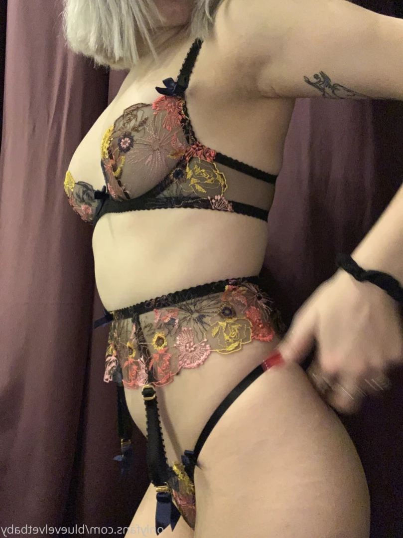 blue [ bluevelvetbaby ] Onlyfans leaked photo 14524311 on Hotleaks.tv