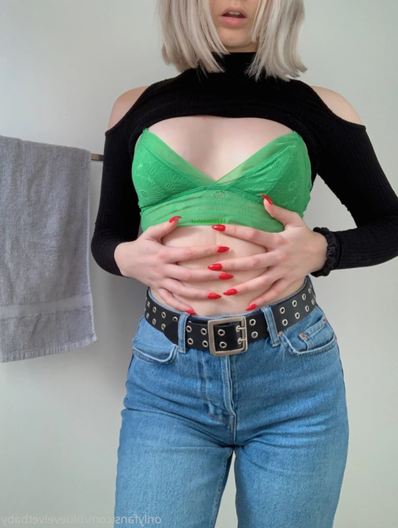 blue [ bluevelvetbaby ] Onlyfans leaked photo 14884173 on Hotleaks.tv