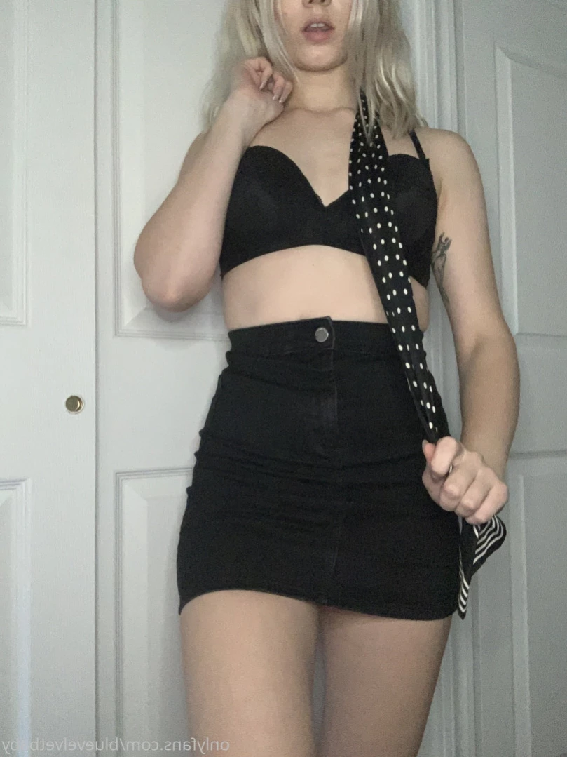blue [ bluevelvetbaby ] Onlyfans leaked photo 16091940 on Hotleaks.tv
