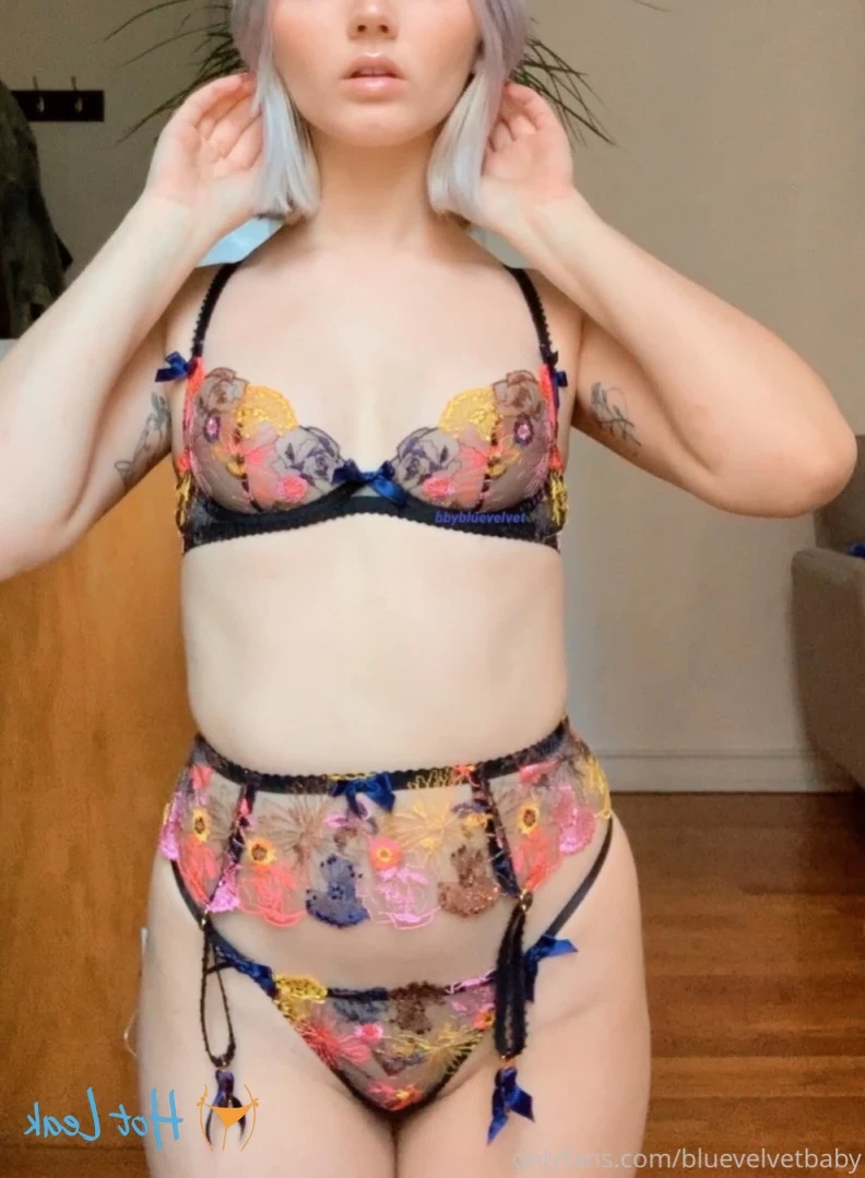 blue [ bluevelvetbaby ] Onlyfans leaked photo 16093464 on Hotleaks.tv