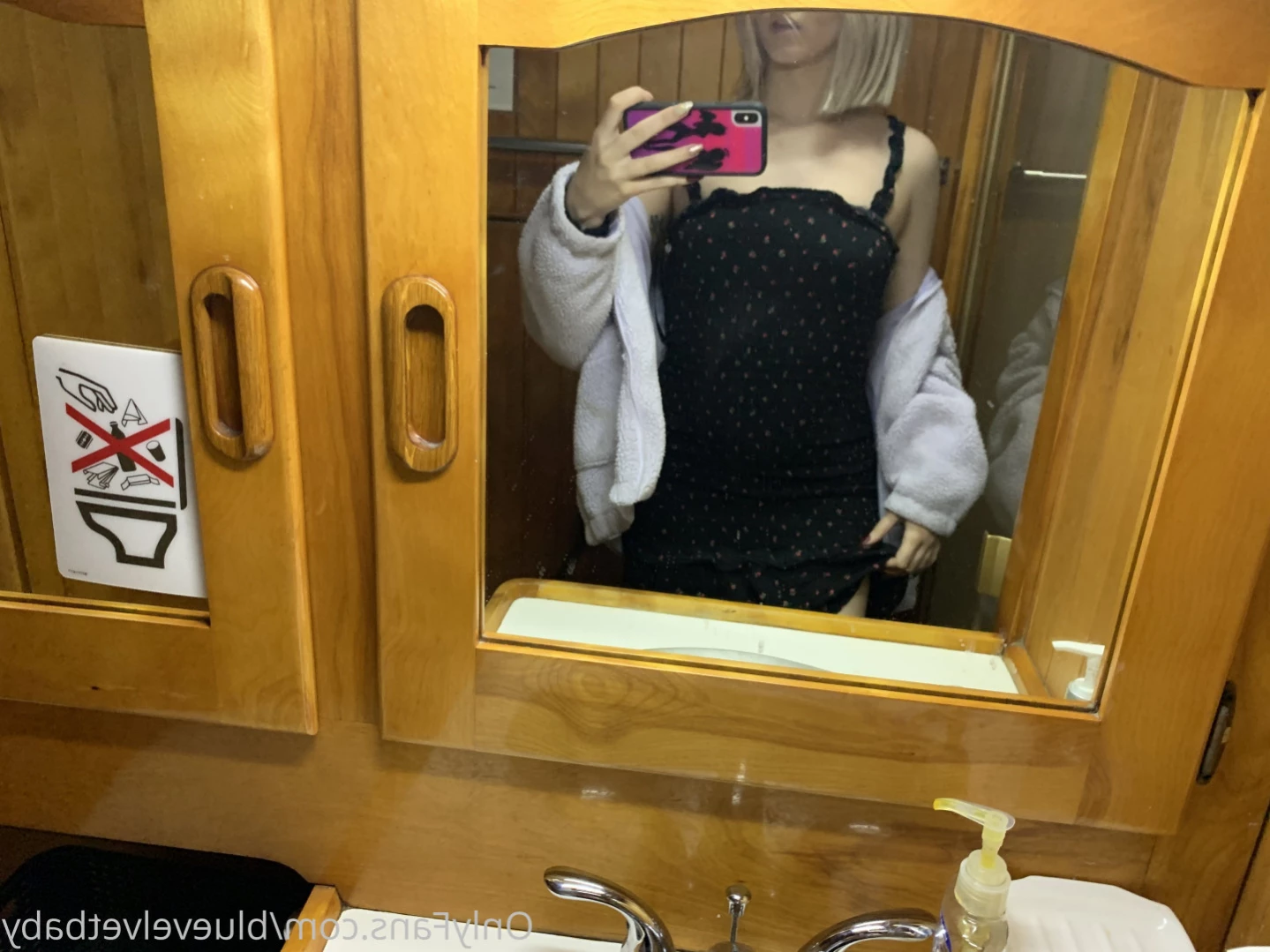 blue [ bluevelvetbaby ] Onlyfans leaked photo 16097492 on Hotleaks.tv