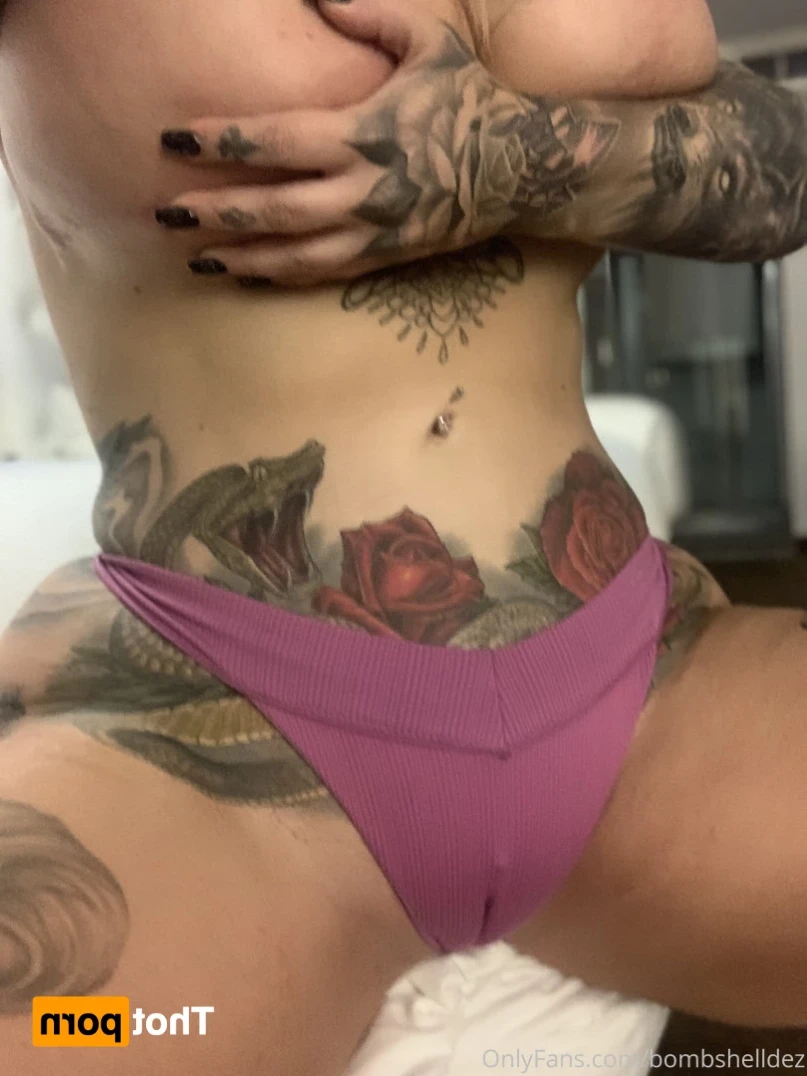 Busty Babe Dez [ bombshelldez ] Onlyfans leaked photo 16106132 on Hotleaks.tv