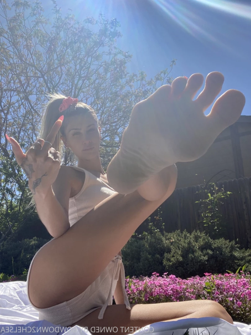Princess Chelsea [ bowdown2chelsea ] Onlyfans leaked photo 10898747 on Hotleaks.tv