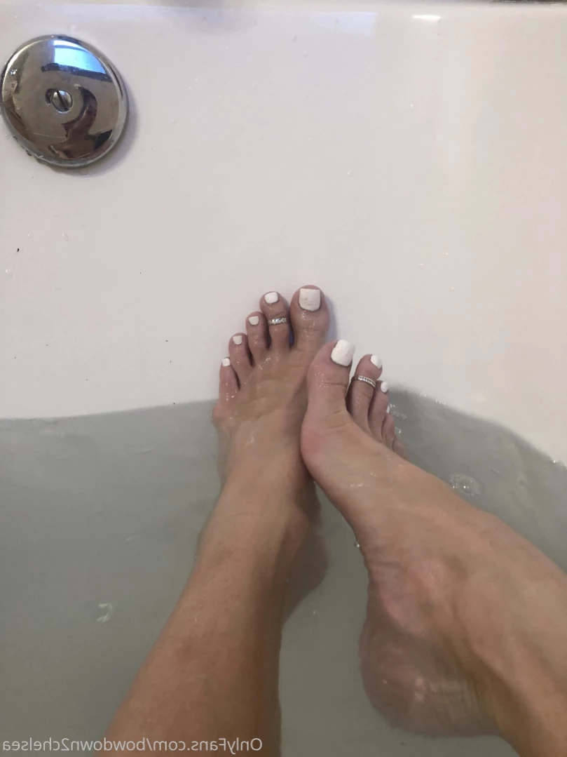 Princess Chelsea [ bowdown2chelsea ] Onlyfans leaked photo 11112378 on Hotleaks.tv