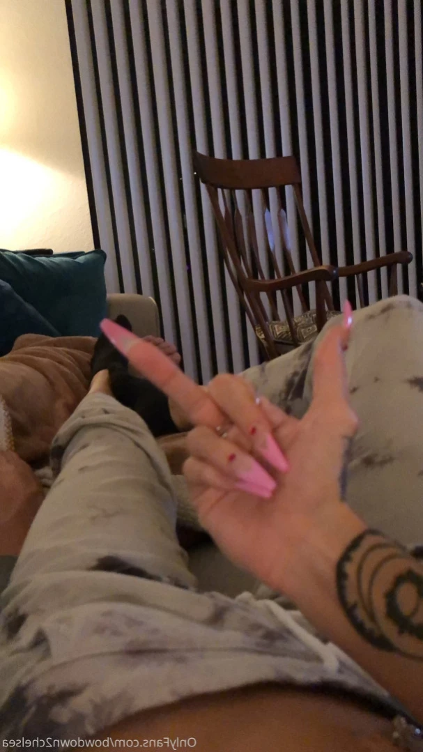 Princess Chelsea [ bowdown2chelsea ] Onlyfans leaked photo 11113896 on Hotleaks.tv