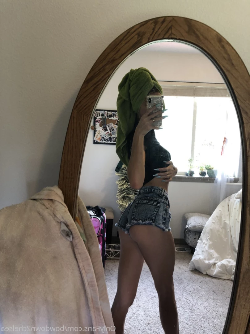 Princess Chelsea [ bowdown2chelsea ] Onlyfans leaked photo 12132300 on Hotleaks.tv