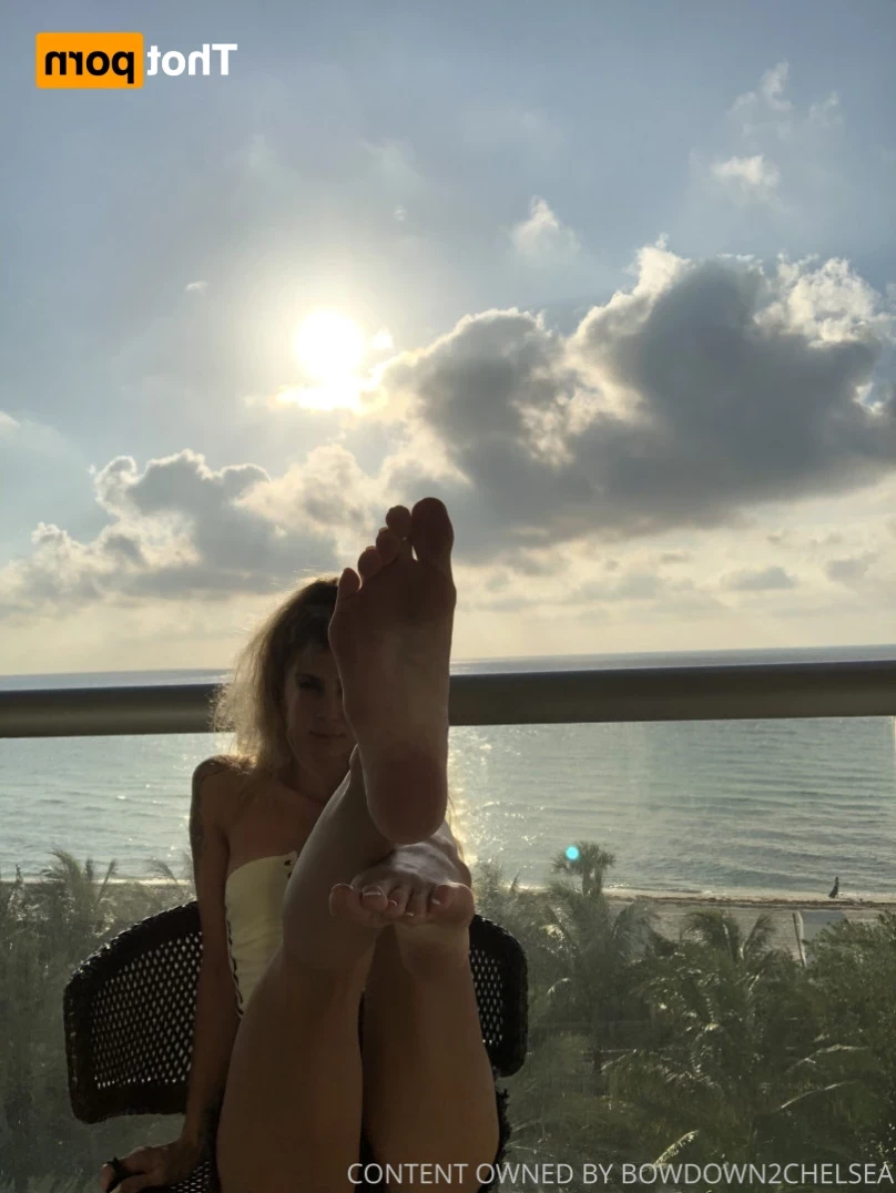 Princess Chelsea [ bowdown2chelsea ] Onlyfans leaked photo 12373559 on Hotleaks.tv