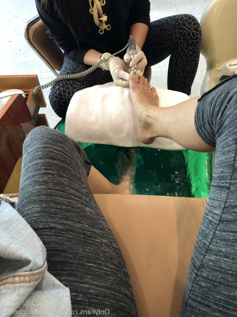 Princess Chelsea [ bowdown2chelsea ] Onlyfans leaked photo 12774548 on Hotleaks.tv
