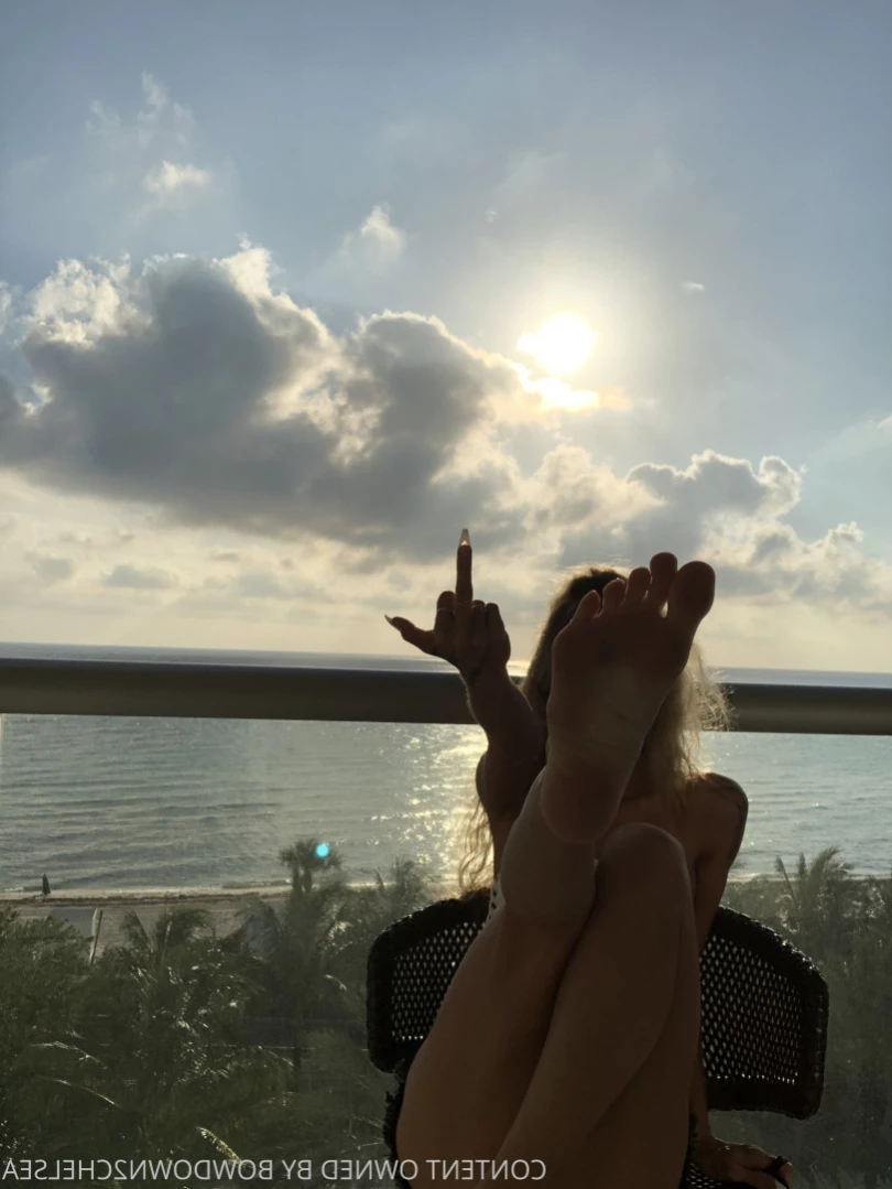 Princess Chelsea [ bowdown2chelsea ] Onlyfans leaked photo 13329503 on Hotleaks.tv