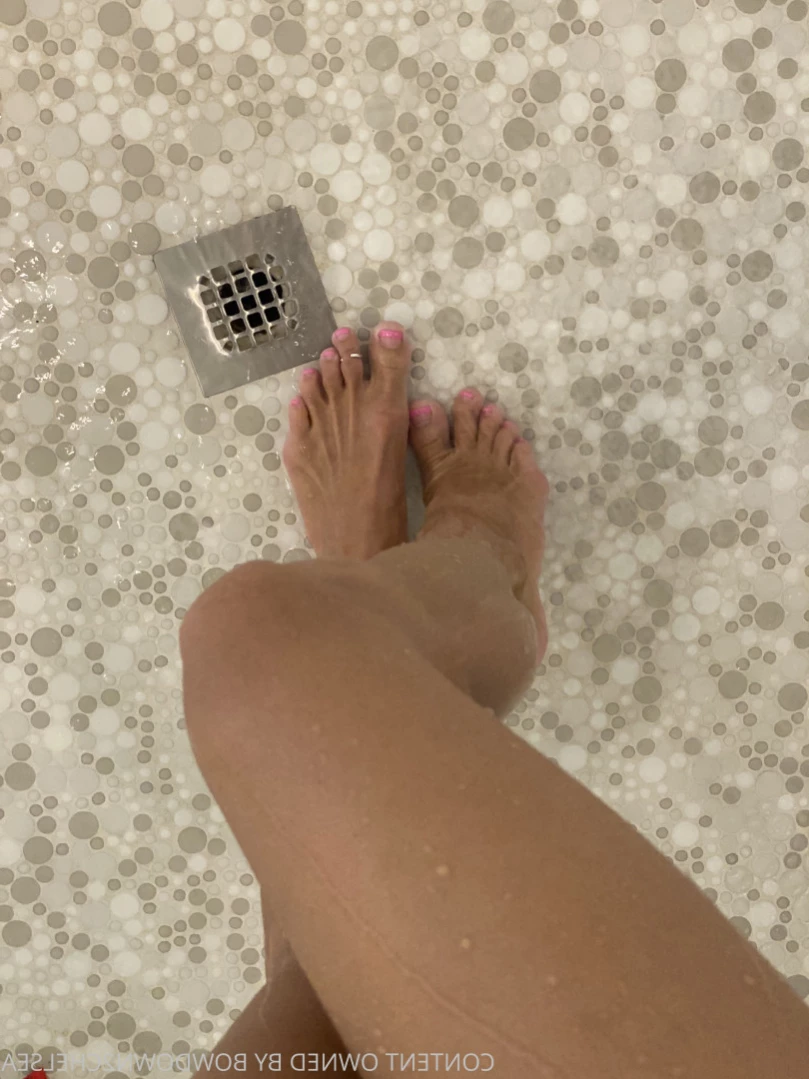 Princess Chelsea [ bowdown2chelsea ] Onlyfans leaked photo 14540067 on Hotleaks.tv