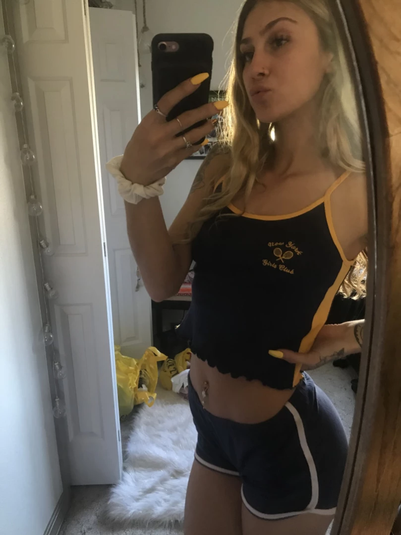 Princess Chelsea [ bowdown2chelsea ] Onlyfans leaked photo 14842766 on Hotleaks.tv