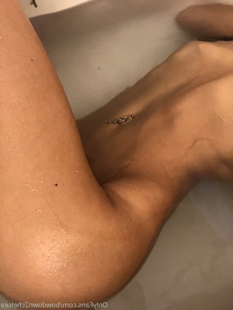 Princess Chelsea [ bowdown2chelsea ] Onlyfans leaked photo 15384451 on Hotleaks.tv