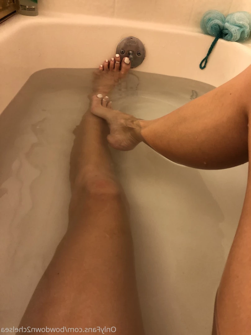 Princess Chelsea [ bowdown2chelsea ] Onlyfans leaked photo 15384842 on Hotleaks.tv