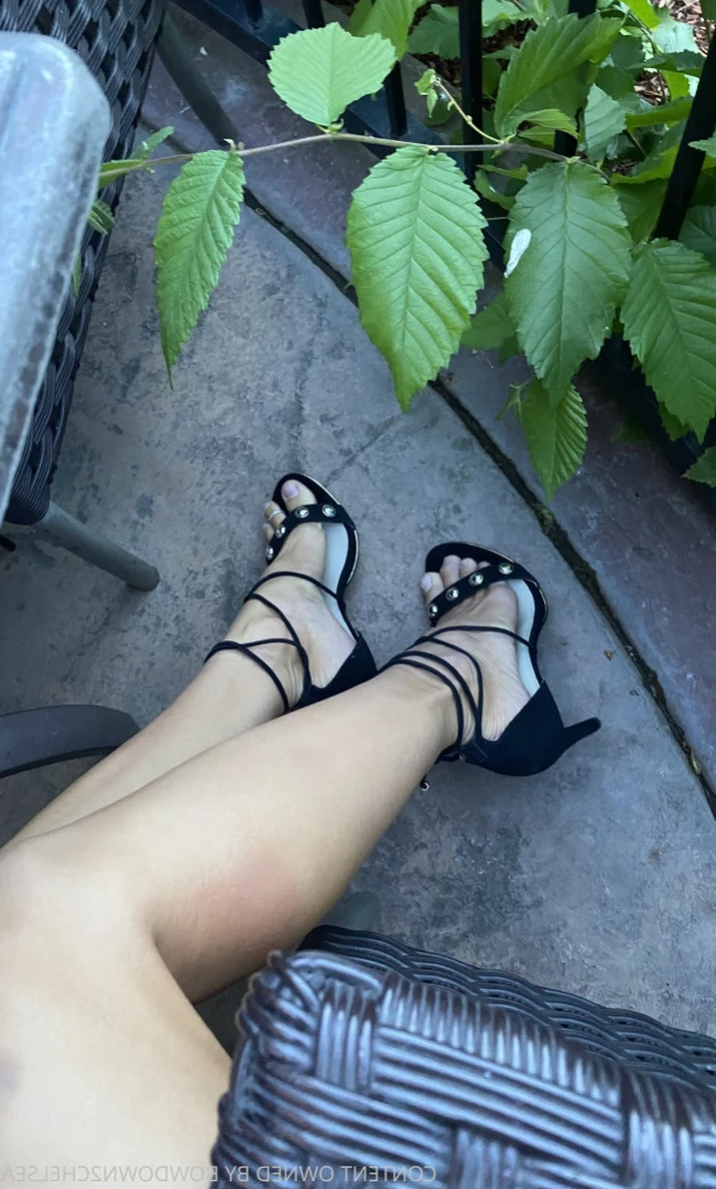 Princess Chelsea [ bowdown2chelsea ] Onlyfans leaked photo 15546244 on Hotleaks.tv