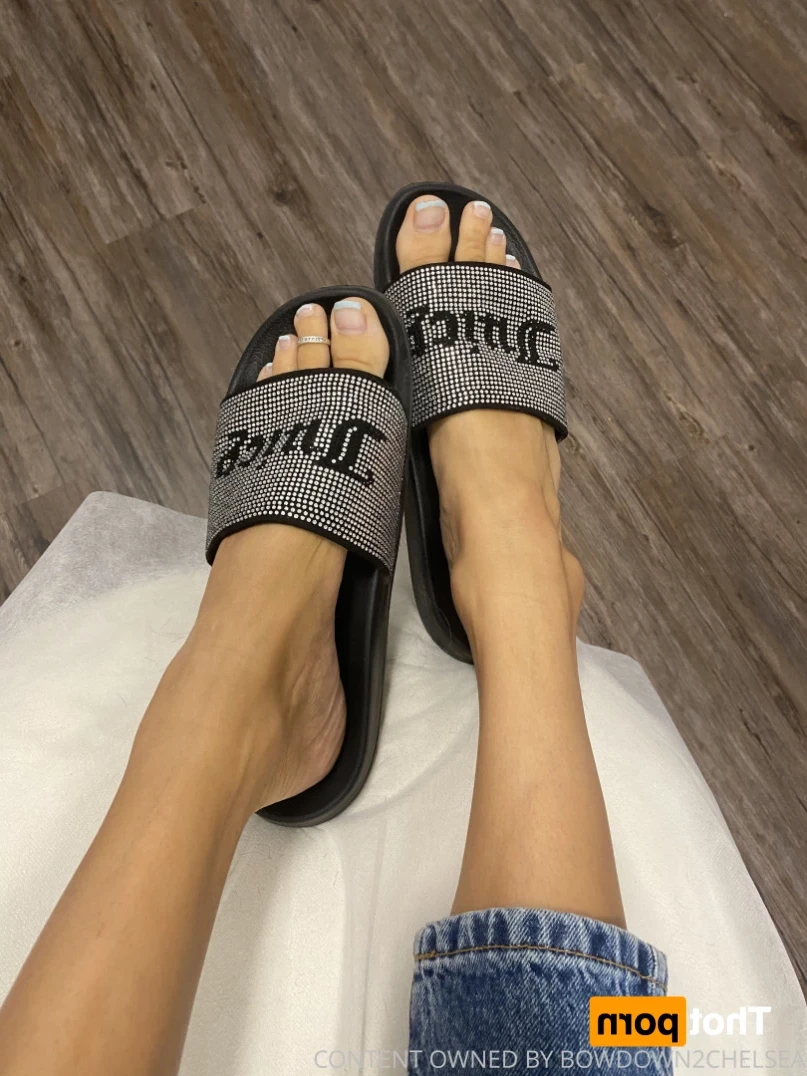 Princess Chelsea [ bowdown2chelsea ] Onlyfans leaked photo 15742874 on Hotleaks.tv