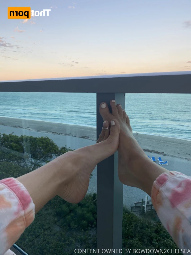 Princess Chelsea [ bowdown2chelsea ] Onlyfans leaked photo 16108804 on Hotleaks.tv