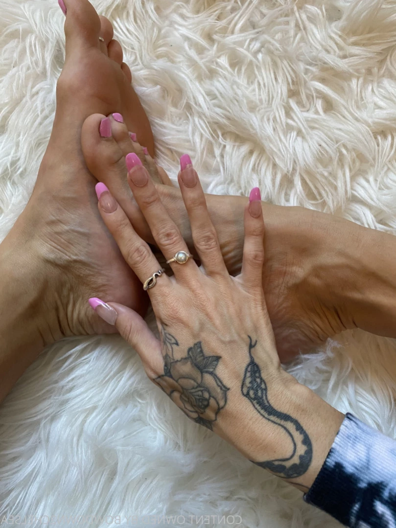 Princess Chelsea [ bowdown2chelsea ] Onlyfans leaked photo 16116303 on Hotleaks.tv