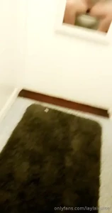 8394772
