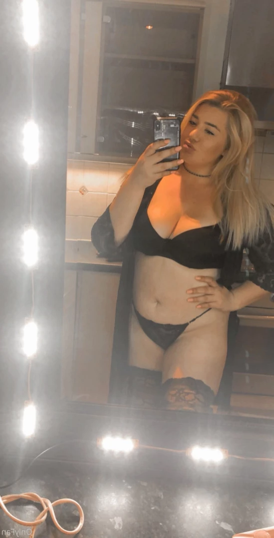 👑 Laylaa Louise | Currently Online! [ laylaa-louise ] Onlyfans leaked photo 11335615 on Hotleaks.tv