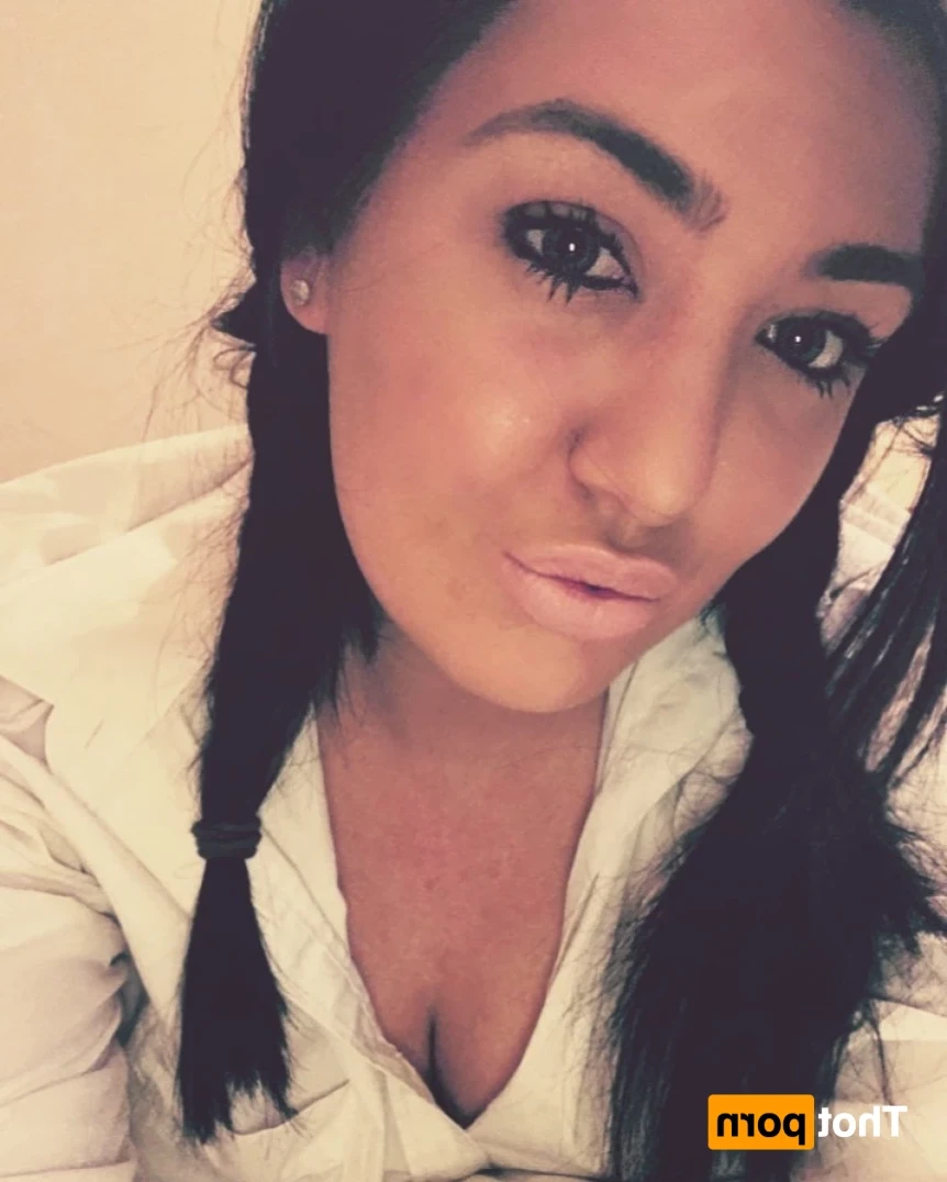 👑 Laylaa Louise | Currently Online! [ laylaa-louise ] Onlyfans leaked photo 12466382 on Hotleaks.tv
