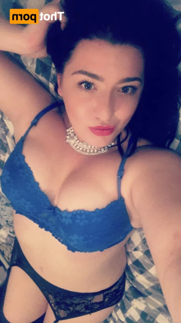 👑 Laylaa Louise | Currently Online! [ laylaa-louise ] Onlyfans leaked photo 13390514 on Hotleaks.tv