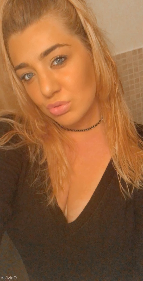 👑 Laylaa Louise | Currently Online! [ laylaa-louise ] Onlyfans leaked photo 13512113 on Hotleaks.tv
