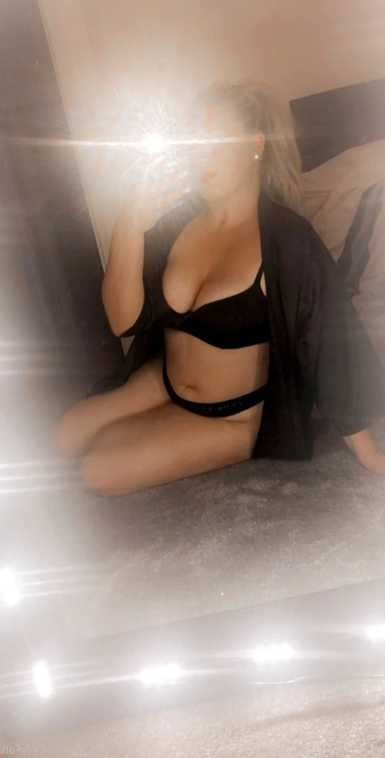 👑 Laylaa Louise | Currently Online! [ laylaa-louise ] Onlyfans leaked photo 13524998 on Hotleaks.tv