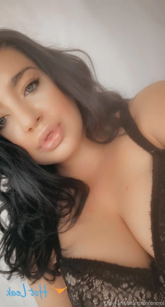 👑 Laylaa Louise | Currently Online! [ laylaa-louise ] Onlyfans leaked photo 16294279 on Hotleaks.tv