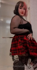 10535052
