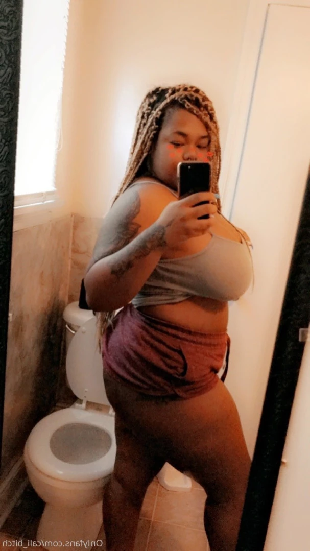 𝔽𝕦𝕝𝕝 𝕧𝕚𝕕𝕖𝕠𝕤 𝕠𝕟 𝕨𝕒𝕝𝕝😝😜 [ caliass ] Onlyfans leaked photo 11017424 on Hotleaks.tv
