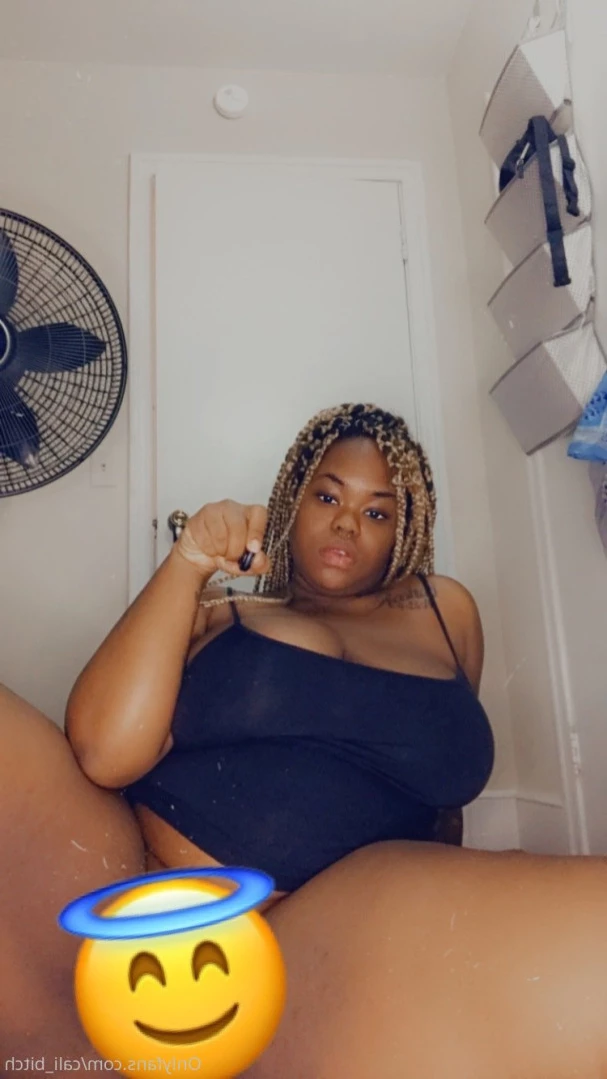 𝔽𝕦𝕝𝕝 𝕧𝕚𝕕𝕖𝕠𝕤 𝕠𝕟 𝕨𝕒𝕝𝕝😝😜 [ caliass ] Onlyfans leaked photo 11111087 on Hotleaks.tv