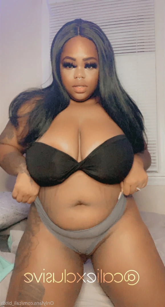 𝔽𝕦𝕝𝕝 𝕧𝕚𝕕𝕖𝕠𝕤 𝕠𝕟 𝕨𝕒𝕝𝕝😝😜 [ caliass ] Onlyfans leaked photo 12087692 on Hotleaks.tv