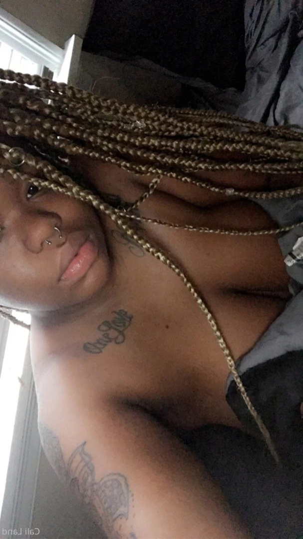 𝔽𝕦𝕝𝕝 𝕧𝕚𝕕𝕖𝕠𝕤 𝕠𝕟 𝕨𝕒𝕝𝕝😝😜 [ caliass ] Onlyfans leaked photo 13428977 on Hotleaks.tv