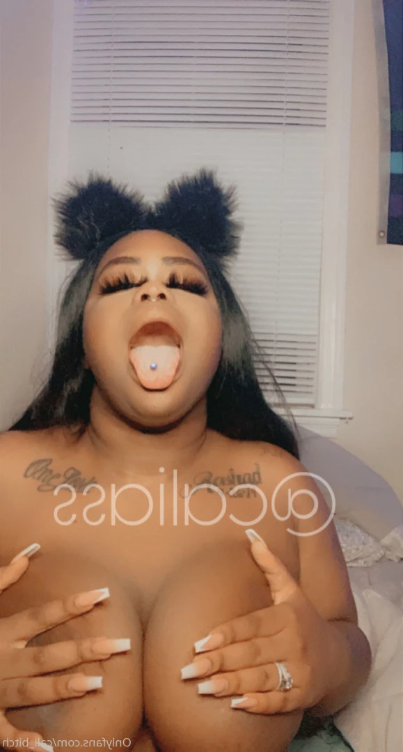 𝔽𝕦𝕝𝕝 𝕧𝕚𝕕𝕖𝕠𝕤 𝕠𝕟 𝕨𝕒𝕝𝕝😝😜 [ caliass ] Onlyfans leaked photo 13443953 on Hotleaks.tv