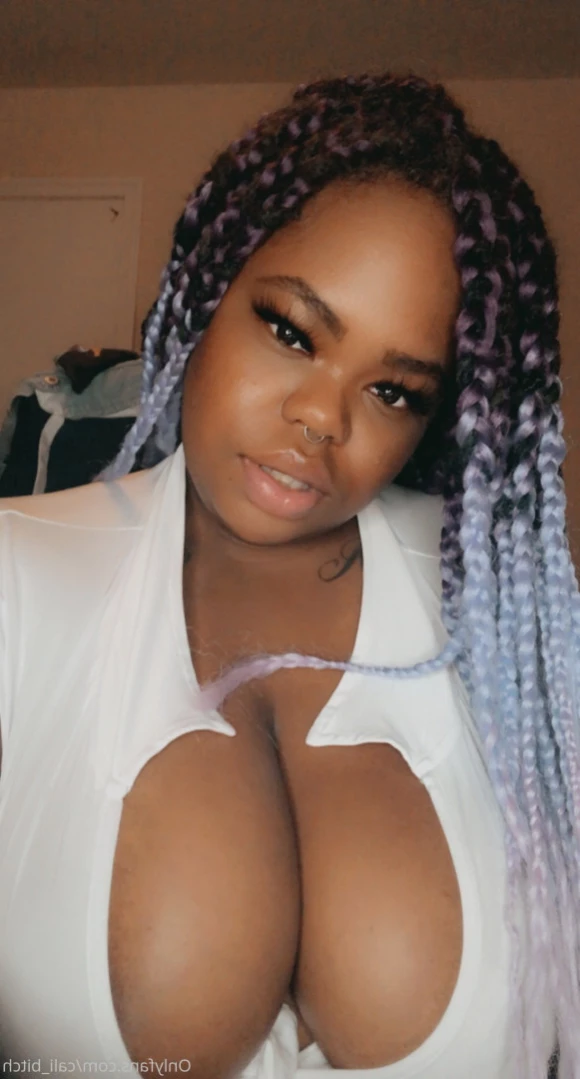 𝔽𝕦𝕝𝕝 𝕧𝕚𝕕𝕖𝕠𝕤 𝕠𝕟 𝕨𝕒𝕝𝕝😝😜 [ caliass ] Onlyfans leaked photo 14099972 on Hotleaks.tv