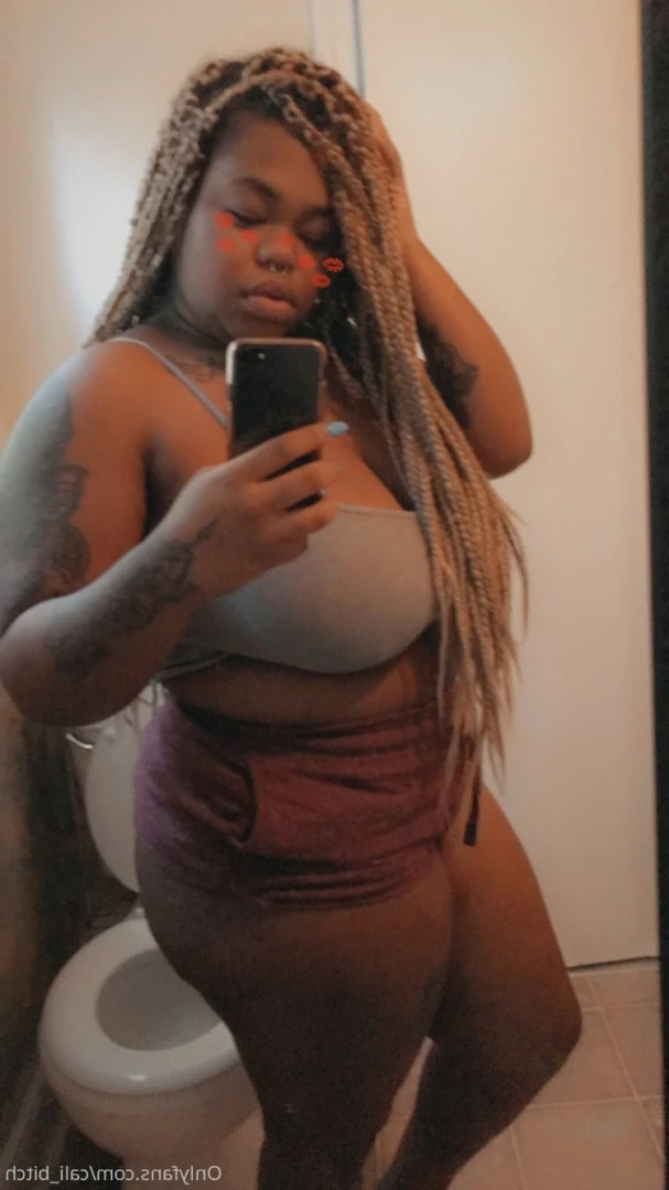 𝔽𝕦𝕝𝕝 𝕧𝕚𝕕𝕖𝕠𝕤 𝕠𝕟 𝕨𝕒𝕝𝕝😝😜 [ caliass ] Onlyfans leaked photo 14295553 on Hotleaks.tv