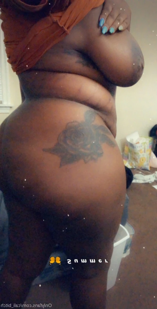 𝔽𝕦𝕝𝕝 𝕧𝕚𝕕𝕖𝕠𝕤 𝕠𝕟 𝕨𝕒𝕝𝕝😝😜 [ caliass ] Onlyfans leaked photo 15980118 on Hotleaks.tv
