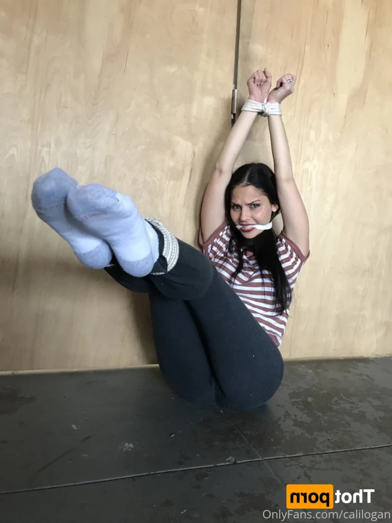 Cali Logan [ calilogan ] Onlyfans leaked photo 14689596 on Hotleaks.tv