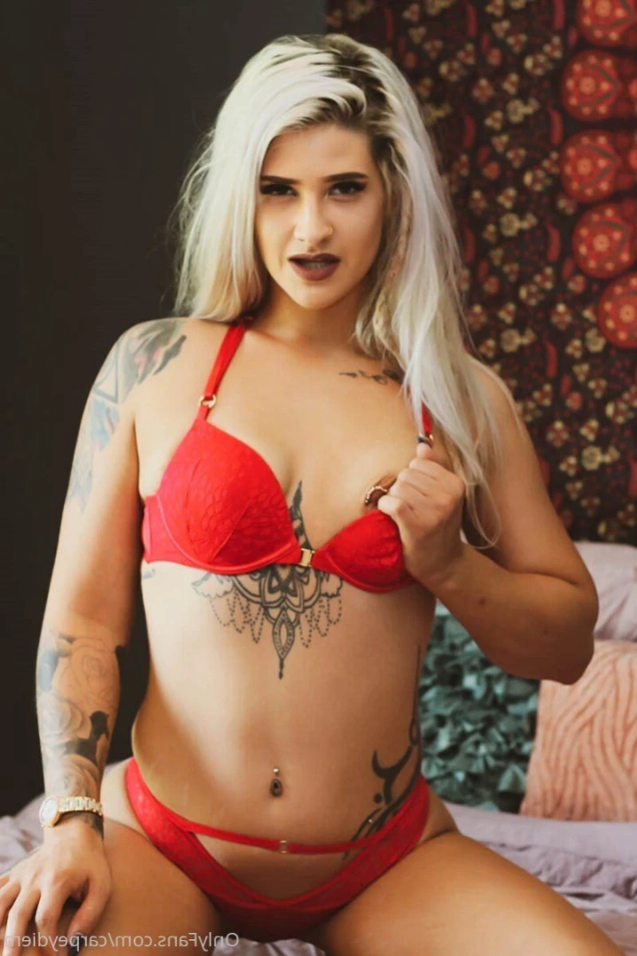 Taylor🖤 [ carpeydiem ] Onlyfans leaked photo 14598041 on Hotleaks.tv