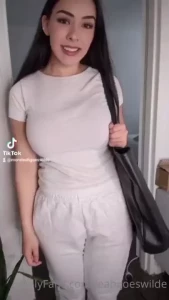 Leah Wilde [ leahgoeswilde ] Onlyfans leaked video 18384734 on Hotleaks.tv