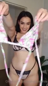 Leah Wilde [ leahgoeswilde ] Onlyfans leaked video 18384772 on Hotleaks.tv